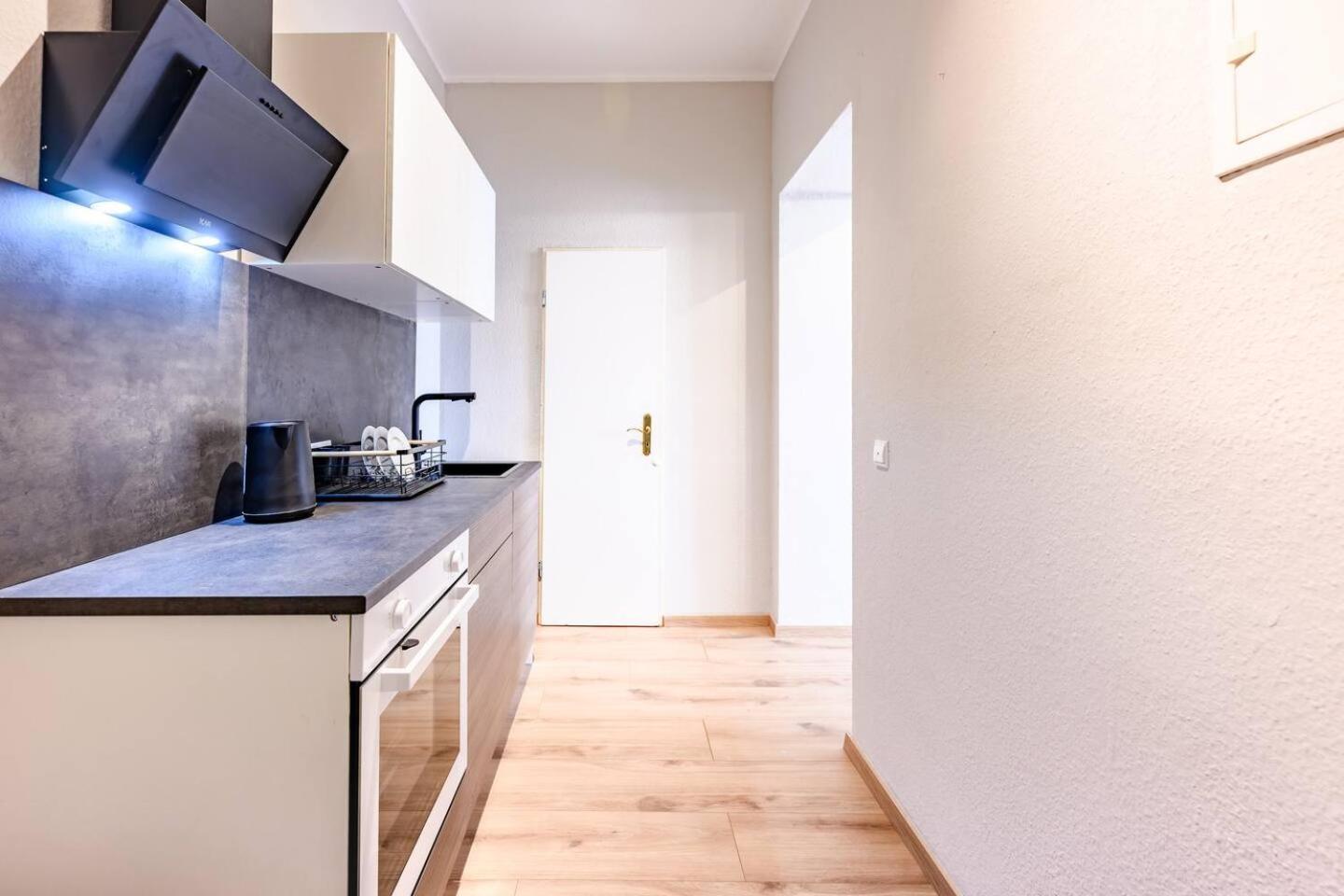 Bh5 Ron Berlín Exterior foto